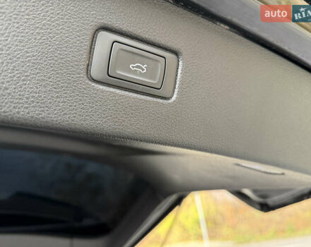 Черный Ауди SQ7, объемом двигателя 4 л и пробегом 61 тыс. км за 73500 $, фото 14 на Automoto.ua