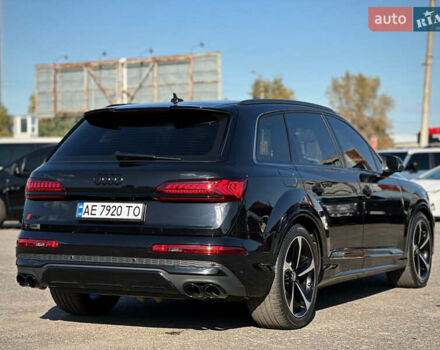 Черный Ауди SQ7, объемом двигателя 4 л и пробегом 83 тыс. км за 73800 $, фото 29 на Automoto.ua