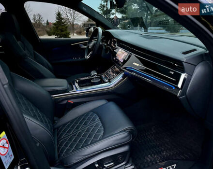 Чорний Ауді SQ7, об'ємом двигуна 4 л та пробігом 43 тис. км за 99000 $, фото 45 на Automoto.ua