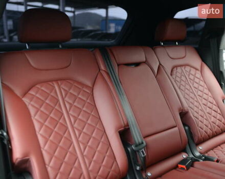 Черный Ауди SQ7, объемом двигателя 3.96 л и пробегом 140 тыс. км за 80500 $, фото 38 на Automoto.ua