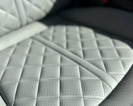 Чорний Ауді SQ7, об'ємом двигуна 4 л та пробігом 16 тис. км за 76099 $, фото 23 на Automoto.ua