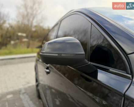 Черный Ауди SQ7, объемом двигателя 4 л и пробегом 61 тыс. км за 73500 $, фото 3 на Automoto.ua