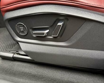 Черный Ауди SQ7, объемом двигателя 4 л и пробегом 65 тыс. км за 89999 $, фото 12 на Automoto.ua