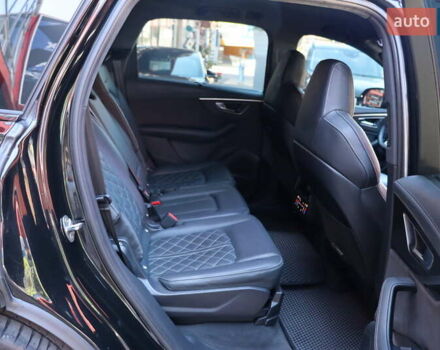 Черный Ауди SQ7, объемом двигателя 4 л и пробегом 103 тыс. км за 93900 $, фото 47 на Automoto.ua