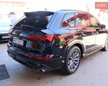 Черный Ауди SQ7, объемом двигателя 4 л и пробегом 103 тыс. км за 93900 $, фото 2 на Automoto.ua