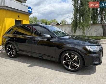 Черный Ауди SQ7, объемом двигателя 4 л и пробегом 70 тыс. км за 90000 $, фото 5 на Automoto.ua