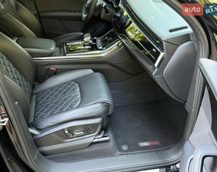 Ауди SQ7 2023 в Киеве на Automoto.ua Черный Ауди SQ7, объемом двигателя 4 л и пробегом 70 тыс. км за 85950 $, фото 89 на Automoto.ua