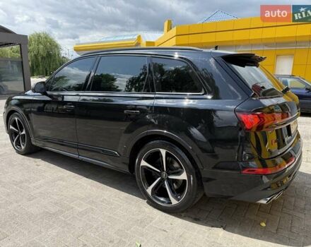 Черный Ауди SQ7, объемом двигателя 4 л и пробегом 70 тыс. км за 90000 $, фото 7 на Automoto.ua