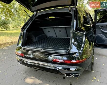 Ауди SQ7 2023 в Киеве на Automoto.ua Черный Ауди SQ7, объемом двигателя 4 л и пробегом 70 тыс. км за 85950 $, фото 69 на Automoto.ua