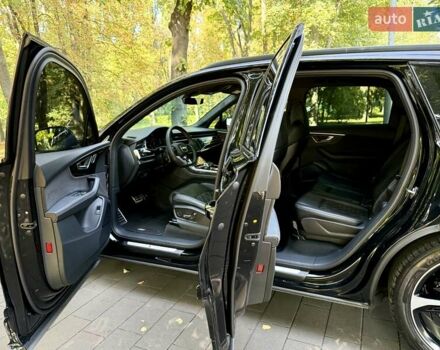 Ауди SQ7 2023 в Киеве на Automoto.ua Черный Ауди SQ7, объемом двигателя 4 л и пробегом 70 тыс. км за 85950 $, фото 67 на Automoto.ua