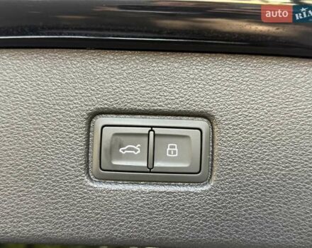 Ауди SQ7 2023 в Киеве на Automoto.ua Черный Ауди SQ7, объемом двигателя 4 л и пробегом 70 тыс. км за 85950 $, фото 77 на Automoto.ua