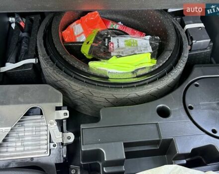 Ауди SQ7 2023 в Киеве на Automoto.ua Черный Ауди SQ7, объемом двигателя 4 л и пробегом 70 тыс. км за 85950 $, фото 76 на Automoto.ua
