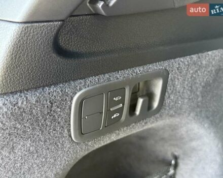 Ауди SQ7 2023 в Киеве на Automoto.ua Черный Ауди SQ7, объемом двигателя 4 л и пробегом 70 тыс. км за 85950 $, фото 75 на Automoto.ua