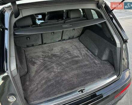 Черный Ауди SQ7, объемом двигателя 4 л и пробегом 20 тыс. км за 109900 $, фото 38 на Automoto.ua