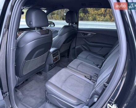 Черный Ауди SQ7, объемом двигателя 4 л и пробегом 20 тыс. км за 107000 $, фото 16 на Automoto.ua