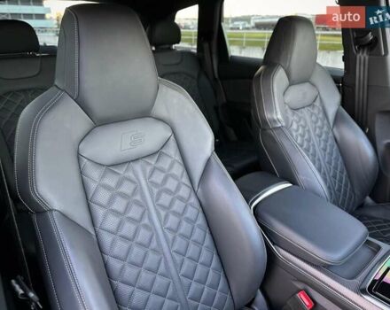 Черный Ауди SQ7, объемом двигателя 4 л и пробегом 20 тыс. км за 109900 $, фото 65 на Automoto.ua