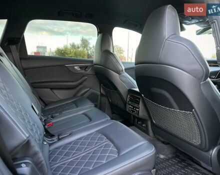 Черный Ауди SQ7, объемом двигателя 4 л и пробегом 20 тыс. км за 109900 $, фото 72 на Automoto.ua