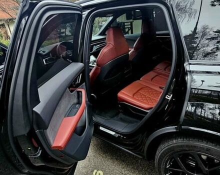 Чорний Ауді SQ7, об'ємом двигуна 4 л та пробігом 42 тис. км за 103000 $, фото 12 на Automoto.ua