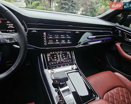 Чорний Ауді SQ7, об'ємом двигуна 4 л та пробігом 42 тис. км за 103000 $, фото 7 на Automoto.ua