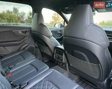 Черный Ауди SQ7, объемом двигателя 4 л и пробегом 20 тыс. км за 109900 $, фото 69 на Automoto.ua