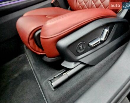 Чорний Ауді SQ7, об'ємом двигуна 4 л та пробігом 42 тис. км за 103000 $, фото 39 на Automoto.ua