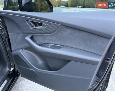 Черный Ауди SQ7, объемом двигателя 4 л и пробегом 20 тыс. км за 107000 $, фото 23 на Automoto.ua