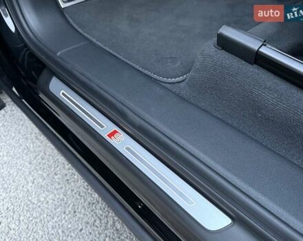 Черный Ауди SQ7, объемом двигателя 4 л и пробегом 20 тыс. км за 107000 $, фото 38 на Automoto.ua