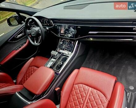 Чорний Ауді SQ7, об'ємом двигуна 4 л та пробігом 42 тис. км за 103000 $, фото 3 на Automoto.ua
