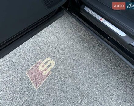 Черный Ауди SQ7, объемом двигателя 4 л и пробегом 20 тыс. км за 107000 $, фото 39 на Automoto.ua