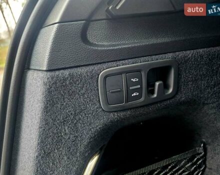 Чорний Ауді SQ7, об'ємом двигуна 4 л та пробігом 42 тис. км за 103000 $, фото 41 на Automoto.ua