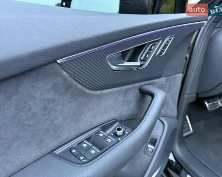Черный Ауди SQ7, объемом двигателя 4 л и пробегом 20 тыс. км за 107000 $, фото 14 на Automoto.ua