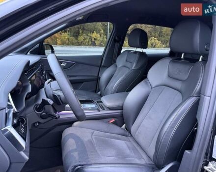 Черный Ауди SQ7, объемом двигателя 4 л и пробегом 20 тыс. км за 107000 $, фото 11 на Automoto.ua
