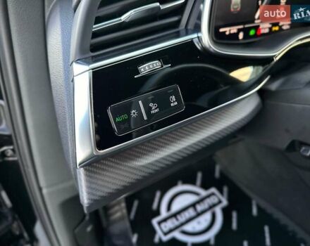 Черный Ауди SQ7, объемом двигателя 4 л и пробегом 20 тыс. км за 109900 $, фото 51 на Automoto.ua