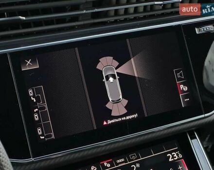 Черный Ауди SQ7, объемом двигателя 4 л и пробегом 20 тыс. км за 109900 $, фото 91 на Automoto.ua