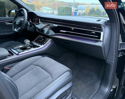 Черный Ауди SQ7, объемом двигателя 4 л и пробегом 20 тыс. км за 107000 $, фото 21 на Automoto.ua