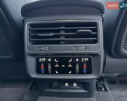 Черный Ауди SQ7, объемом двигателя 4 л и пробегом 20 тыс. км за 107000 $, фото 19 на Automoto.ua