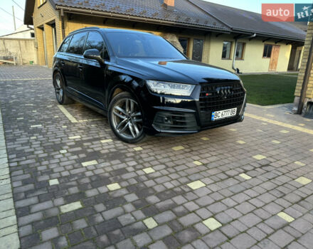 Черный Ауди SQ7, объемом двигателя 3.96 л и пробегом 168 тыс. км за 49000 $, фото 1 на Automoto.ua