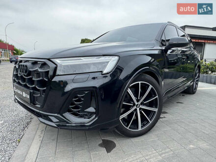 Ауди SQ7 2020 в Ужгороде на Automoto.ua Черный Ауди SQ7, объемом двигателя 4 л и пробегом 100 тыс. км за 62900 $, фото 1 на Automoto.ua