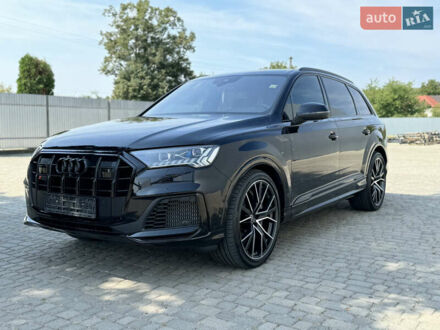 Ауди SQ7 2021 в Мукачеве на Automoto.ua Черный Ауди SQ7, объемом двигателя 4 л и пробегом 45 тыс. км за 92000 $, фото 1 на Automoto.ua
