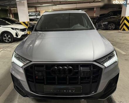 Ауди SQ7, объемом двигателя 4 л и пробегом 90 тыс. км за 67500 $, фото 2 на Automoto.ua