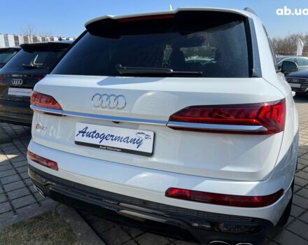Ауди SQ7, объемом двигателя 4 л и пробегом 9 тыс. км за 130199 $, фото 2 на Automoto.ua