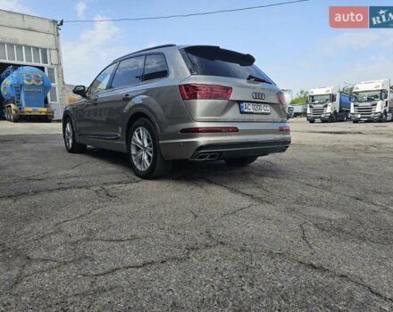 Сірий Ауді SQ7, об'ємом двигуна 3.96 л та пробігом 190 тис. км за 45000 $, фото 3 на Automoto.ua