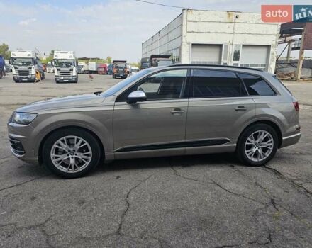 Сірий Ауді SQ7, об'ємом двигуна 3.96 л та пробігом 190 тис. км за 45000 $, фото 1 на Automoto.ua