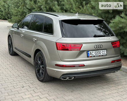 Сірий Ауді SQ7, об'ємом двигуна 4 л та пробігом 157 тис. км за 50500 $, фото 12 на Automoto.ua