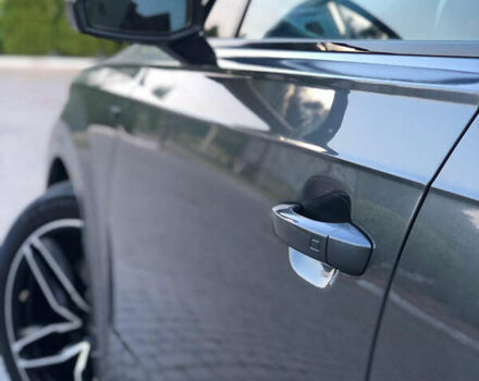 Серый Ауди SQ7, объемом двигателя 3.96 л и пробегом 103 тыс. км за 62000 $, фото 54 на Automoto.ua