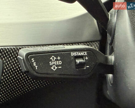 Сірий Ауді SQ7, об'ємом двигуна 4 л та пробігом 148 тис. км за 46999 $, фото 94 на Automoto.ua