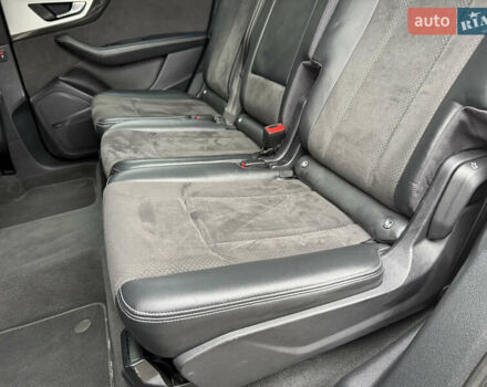 Сірий Ауді SQ7, об'ємом двигуна 4 л та пробігом 148 тис. км за 46999 $, фото 76 на Automoto.ua