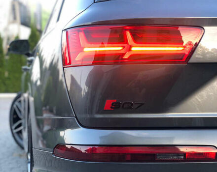 Серый Ауди SQ7, объемом двигателя 3.96 л и пробегом 103 тыс. км за 62000 $, фото 42 на Automoto.ua