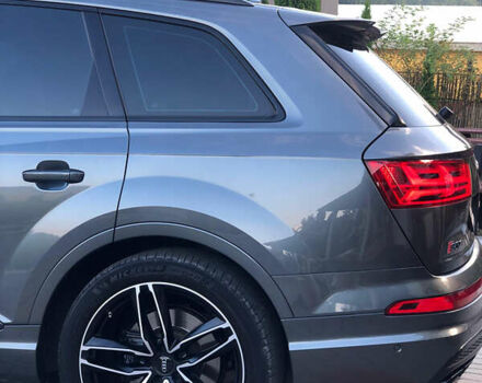 Серый Ауди SQ7, объемом двигателя 3.96 л и пробегом 103 тыс. км за 62000 $, фото 38 на Automoto.ua