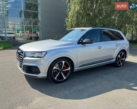 Сірий Ауді SQ7, об'ємом двигуна 4 л та пробігом 96 тис. км за 59900 $, фото 49 на Automoto.ua
